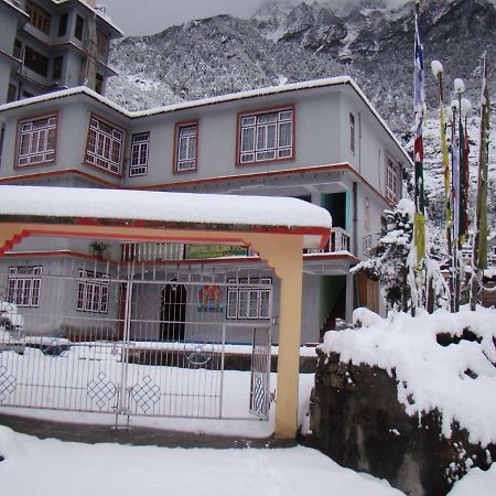 Golden Fish Hotel, Lachung Eksteriør bilde